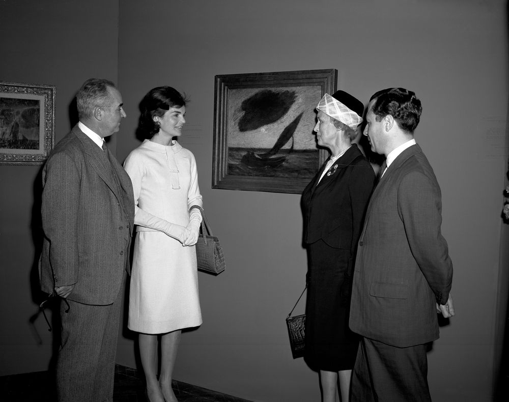 Jackie Kennedy at a Corcoran Gallery of Art exhibit