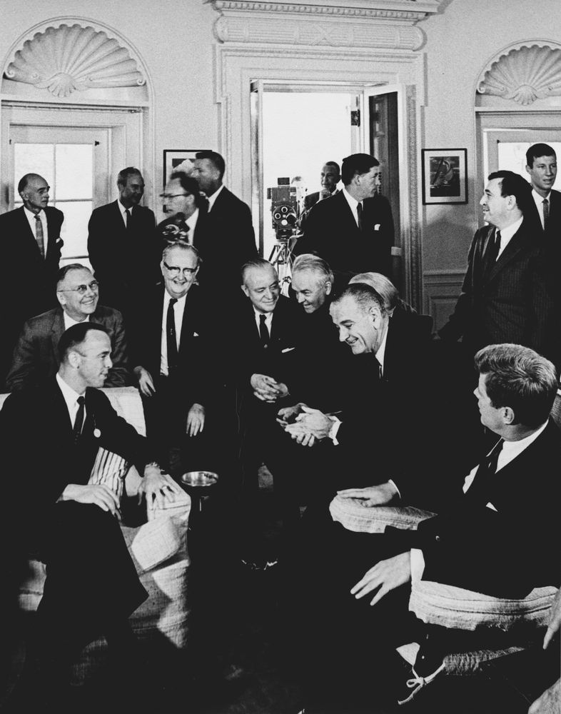President John F Kennedy shakes hands with Astronaut Alan Shepard Photo Print 