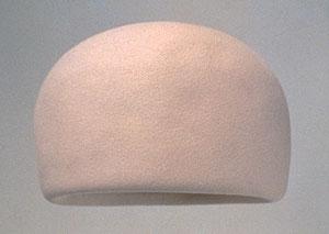 Beige Felt Pillbox Hat (MO 63.2263)